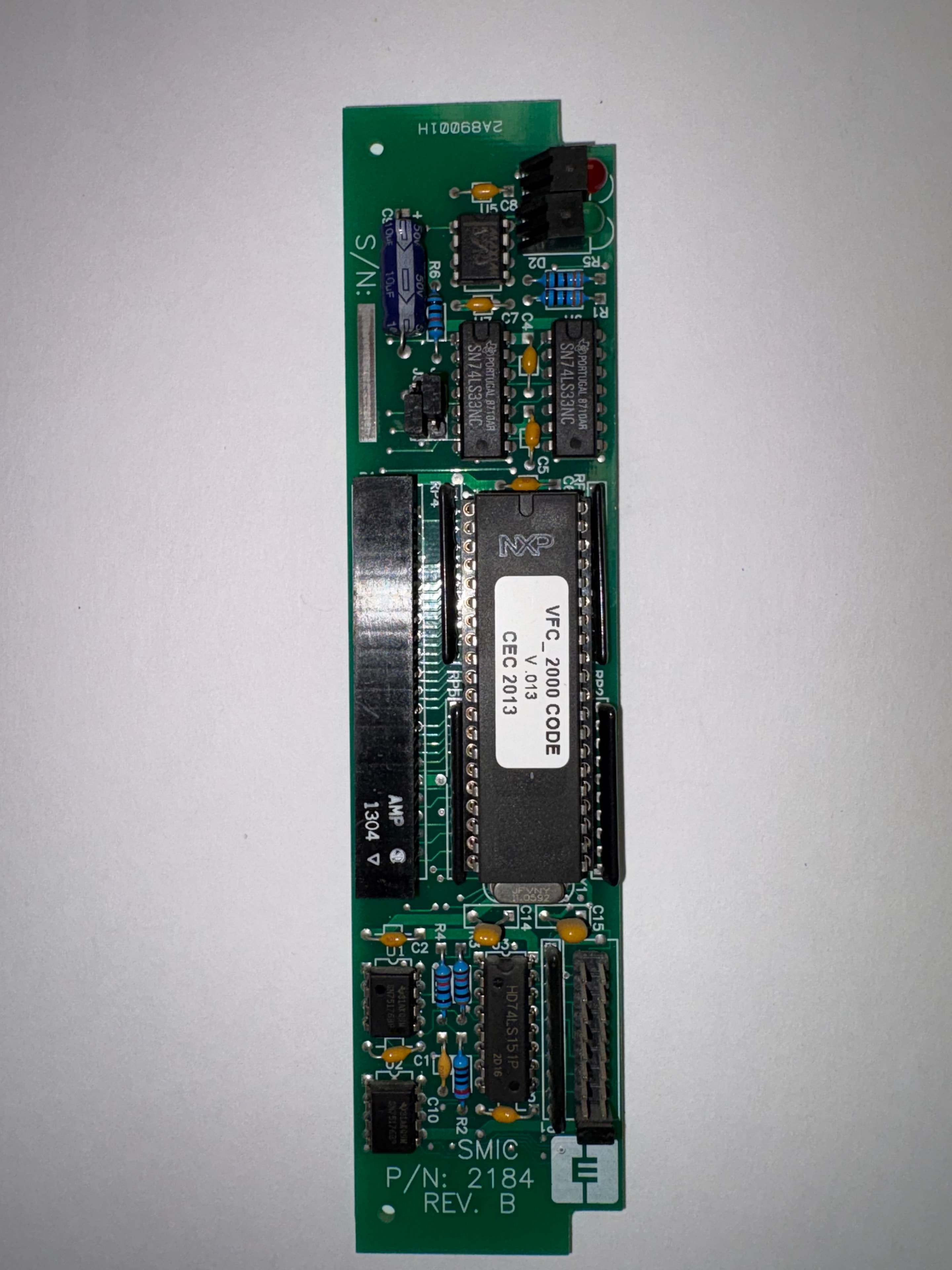 CEC SMIC P/N 2184 Rev B speed motor interface card — VFC_2000 CODE V.013 CEC 2013, NXP EPROM, SN74LS33NC ×2, HD74LS151P, AMP 1304, S/N: 2AB9001H